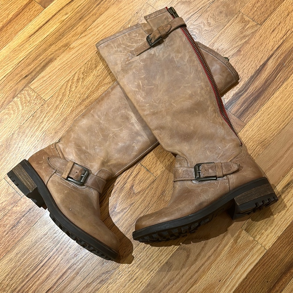 Freebird by Steven boots size 7